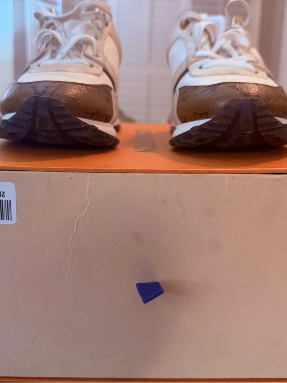 Louis Vuitton Calfskin Monogram Run Away 38 1/2 - Picture 2 of 10